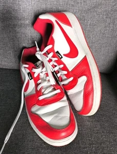 Nike Ebernon Low Premium Sneaker UK 9 weiß schwarz University Red AQ1774-101 - Bild 1 von 7