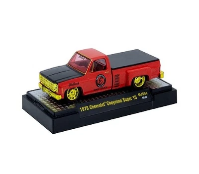 chase! M2 Machines 1:64 1978 Chevrolet Cheyenne Super 30 Custom EDELBROCK  MJS94 - Image 1 of 4