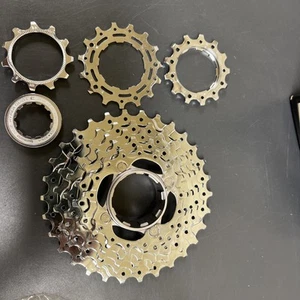 shimano deore xt Hyperglide Cassette Sprockets M7371 11/30 - Picture 1 of 8