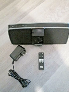 Altec Lansing iMT630 iPhone Portable Speaker, Rechargeable, 30-pin dock, AUX - Picture 1 of 8