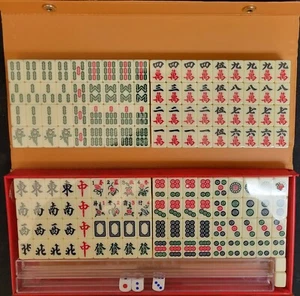 White Travel Mini Mahjong Set 20mm - Portable 146 Tiles - Picture 1 of 2
