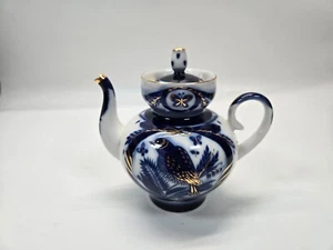 Lomonosov Cobalt blue and gold Coffee/Teapot with bird and plant pattern 3.5 cup - Picture 1 of 6