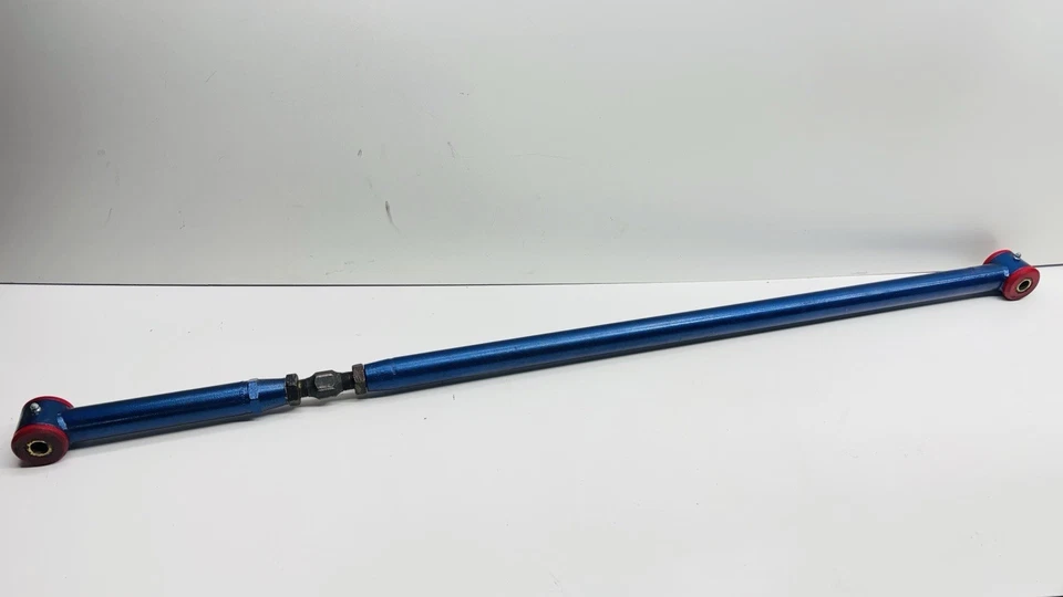 Bmr 悬架 PHR006H 套件黑色钢制 适合 05-14 野马 Panhard 杆车载广告 — 第 1/3 张图片