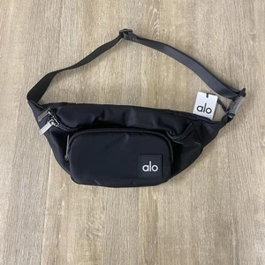 Alo Yoga Explorer Belt Bag Black Fanny Pack Crossbody Waist Bag Travel New - Picture 1 of 7
