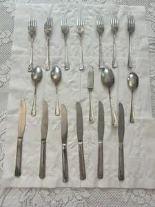 Vintage Embassy Silver Plate MAGIC LILY 1955 Dinnerware Silverware - Picture 1 of 16
