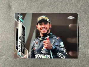 2020 Topps Chrome Formula 1 Lewis Hamilton Thumbs Up Card Mercedes #174 - Bild 1 von 2