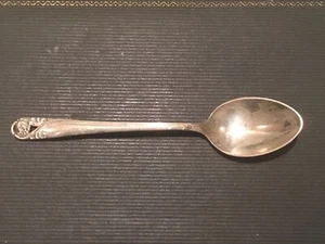 Spring Glory by International Sterling Silver Grapefruit Spoon 11 Grams - Picture 1 of 13
