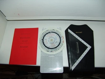 pooleys-aviat 617 mit kursdreieck und zirkel - Bild 1 von 3