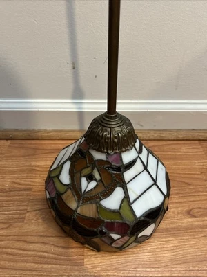 Lámpara de techo colgante estilo Tiffany vitral Foto 1 de 4