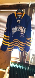 Camiseta deportiva de hockey Buffalo Sabres Reebok #36 Kaletta NHL 56 nueva con etiquetas - Imagen 1 de 11