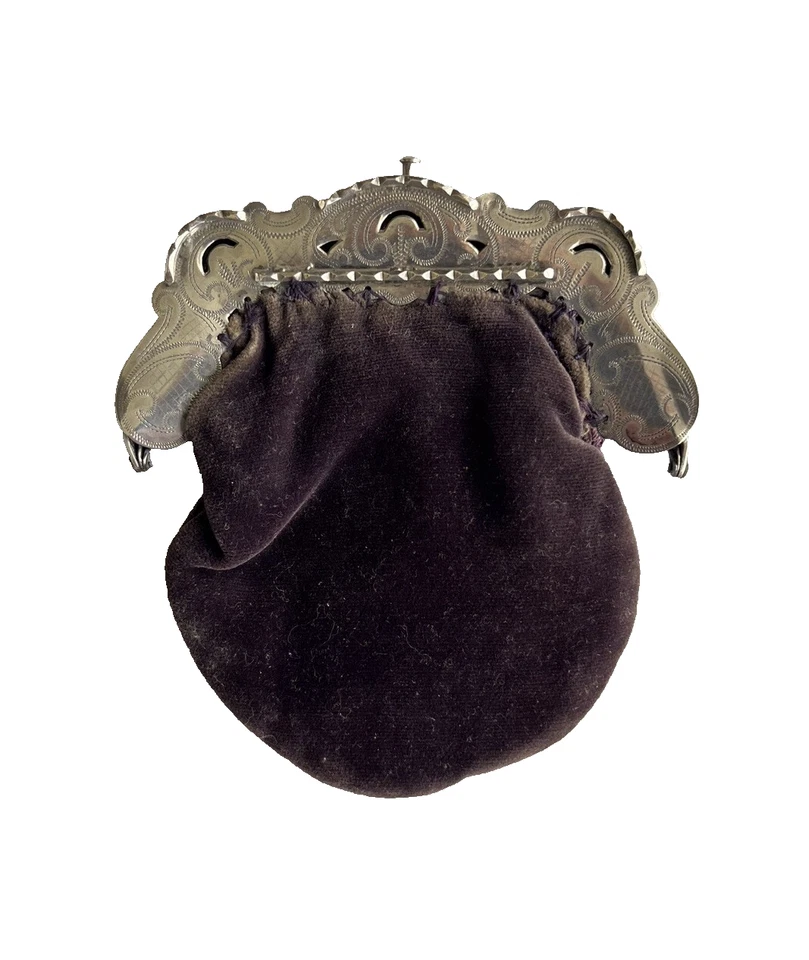 Vintage 19thC French Brown Velvet Purse with Ornate Silver Frame - Image 1 of 3