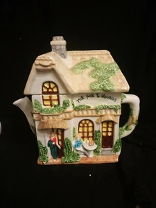 VINTAGE Leonardo The Fox and Hounds Hand Painted Ceramic Retro Tea Pot.    57ad* - Picture 1 of 6