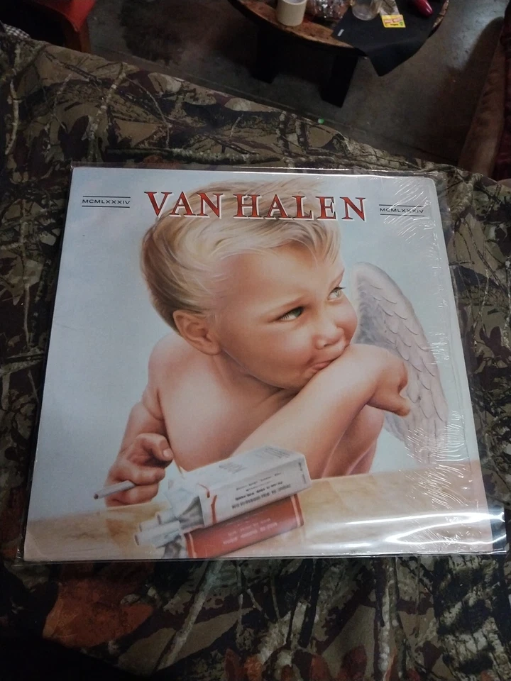 Van Halen 1984 Vinyl W1-23985 First Press 1983, Cover Mis-applied Mint/VG+ - Image 1 of 4