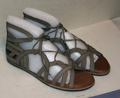 GENTLE SOULS Sandal Womens 5.5 Taupe Break My Heart Lace Up Gladiator Shoes - Image 1 of 3