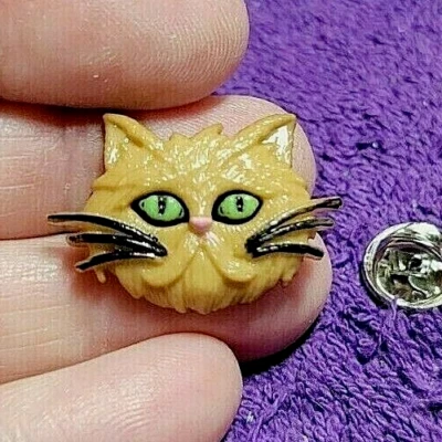 ^ Pin de solapa de corbata de ojo verde tostado marrón gato - Gatito gatito ¡Regalo perfecto único! Foto 1 de 4