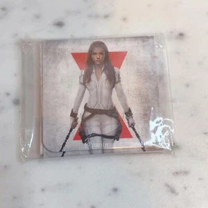Disney Store BLACK WIDOW COIN NATASHA ROMANOV 2021 Scarlett Johanssen (NEW) - Picture 1 of 2