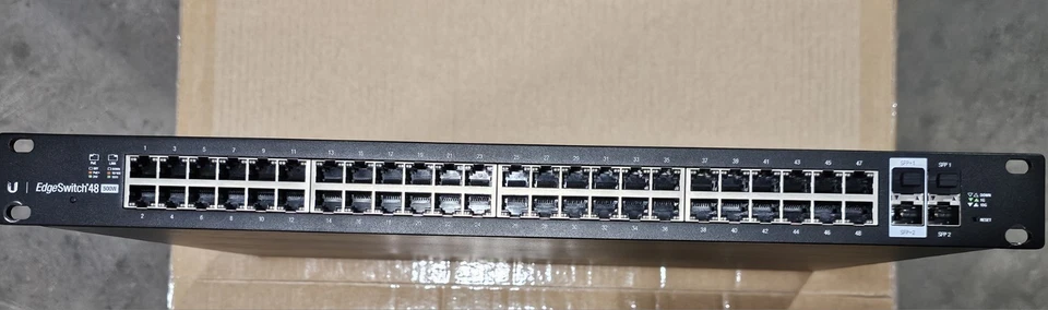 Ubiquiti EdgeSwitch ES-48-500W 48-Port PoE Network Switch w/ Power Cable Reset I - Image 1 of 3