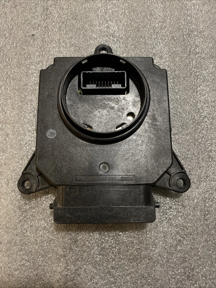 2020-2022 Lexus RX350 RX450h Headlight Ballast Control Module Unit 89907-48140 - Image 1 of 4