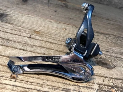 SHIMANO ULTEGRA FD-6800 Front Derailleur with SM-AD79-M Diameter 1.24 inch - Image 1 of 4