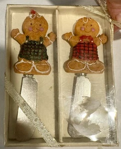 Vtg Gibson Greeting Gingerbread Spreaders Stainless ￼ - Picture 1 of 5