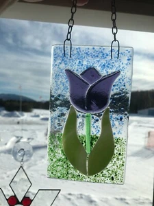 Purple Tulip in Fused Glass - Picture 1 of 2