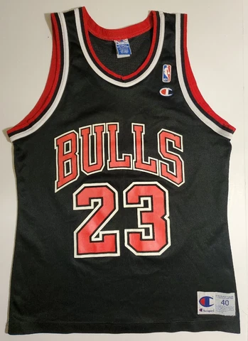 Champion Michael Jordan Jersey Chicago Bulls #23 NBA Size 40 Vintage 1990s Black Cover