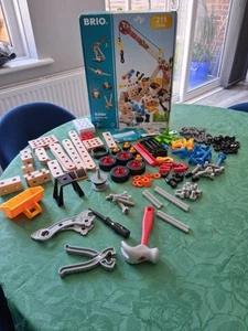 Brio 34588 Builder Activity set 211 pieces fully complete retired set excellent - Picture 1 of 6