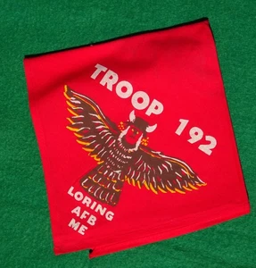 Selten Vintage BSA Pfadfinder von Amerika rotes Halstuch Loring AFB Luftwaffenstützpunkt - Bild 1 von 2