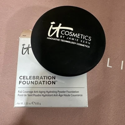 It Cosmetics Celebration Foundation Jamie Kern, Fair  (.30 oz) NEW In Box - Image 1 of 4