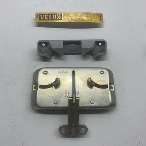 Velux T-Verschluss und Schließblech für Veluxfenster. Siehe Typenschild - Bild 1 von 3