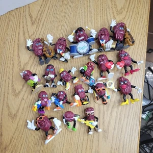 California Raisins Figuren Vintage 1988 Schlittschuhe Jimi Hendr & mehr 19 Stück - Bild 1 von 5