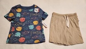 NWT Old Navy Fish Print Tee Knit Shorts Outfit Toddler Boy - Picture 1 of 1