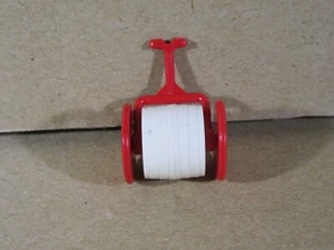 527V Vintage Solido France Dévidoir Plastique de Camion Pompiers Pièce Détaché - Imagen 1 de 4