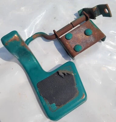 Conjunto de pedal Murray 92676E701 Foto 1 de 2