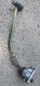 Unique 1991-96 Dodge Dakota 5 Speed Manual Shifter Transmission Top HURST Handle - Picture 1 of 8