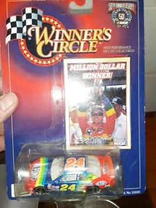 Winners Circle 1998 #24 Jeff Gordon DuPont Million Dollar Winner 1/64 - Bild 1 von 1