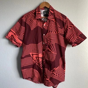 Volcom Short Sleeve Red Geometric Button Up Men’s Size Large Cotton - Picture 1 of 6