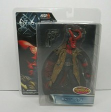 HELLBOY Mezco 2004 7' Action Figure Previews Exclusive MOC