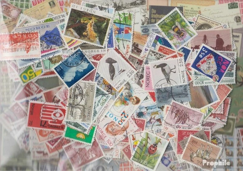 Norway special stamps and large Stamps 500 different - Image 1 of 1
