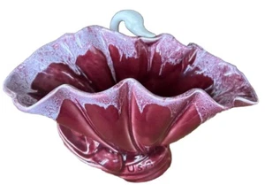 Z White Swan MCM Planter Red Ruffle Ceramic Flower Pot Mid Century USA McCoy 113 - Picture 1 of 4
