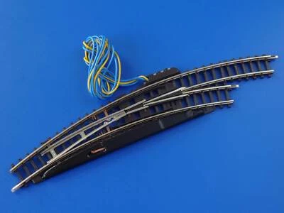 MARKLIN Z - 8567 / 8569 - curved electric turnout right - mini-club / EXC - Image 1 of 2
