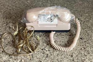 GTE Starlight AE Princess Rotary Dial Telephone Desk/Wall? Beige Tan Untested - Picture 1 of 11