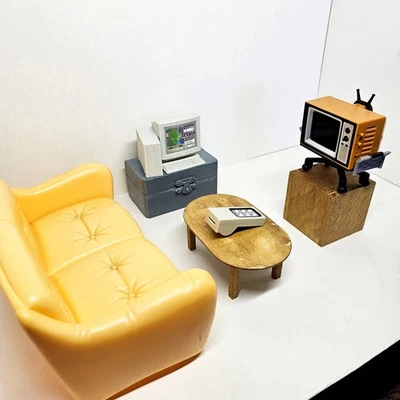 Tiny TV Classics JAWS Edition melhores clipes com acessórios extras escala 1:12  - Imagem 1 de 4