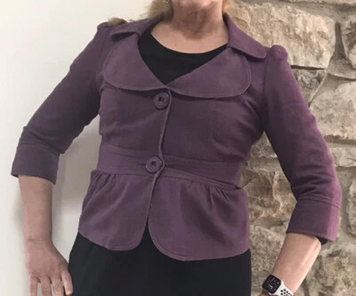 Blazer chaqueta morada Ambition de sarga de primavera ajustada con 2 botones para mujer, pequeña pequeña Foto 1 de 4