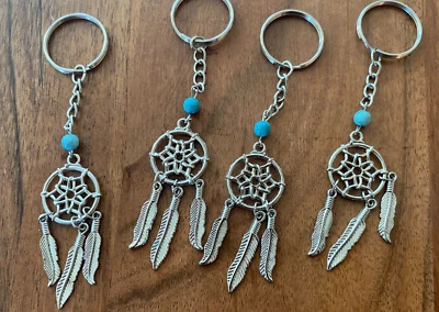 Conjunto de 4 chaveiros apanhador de sonhos tom prata contas azuis - Imagem 1 de 4