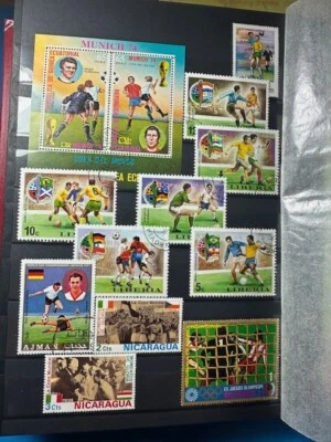 Libro de existencias de 16 páginas 435 estampillas deportivas de M&U de la Guerra Mundial; fútbol (fútbol) Juegos Olímpicos carreras ecuestres Foto 1 de 4