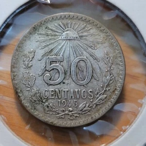 1945 Mexico 50 Centavos World Silver Coin - Picture 1 of 2