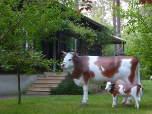Kuh lebensgroß mit Kalb aus unser von der Alm 3D😉Skulpturen HAEIGEMO Collection - Picture 1 of 17