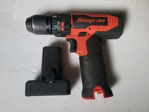 Taladro/destornillador sin escobillas Snap-On CDR861, 14,4 voltios 3/8" con batería  - Imagen 1 de 3