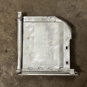Porsche 911 Engine OIL Cooler Behr 911 107 041 00 Slip-On - Picture 1 of 6